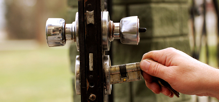 front door latch repair Palmdale